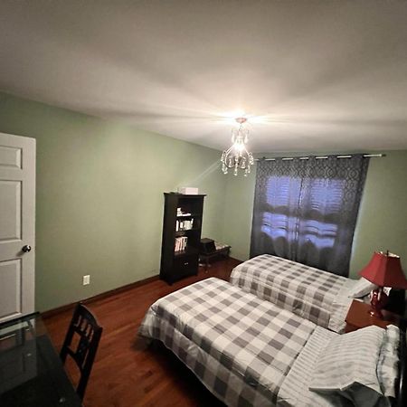 Hotel/Home وندسور المظهر الخارجي الصورة
